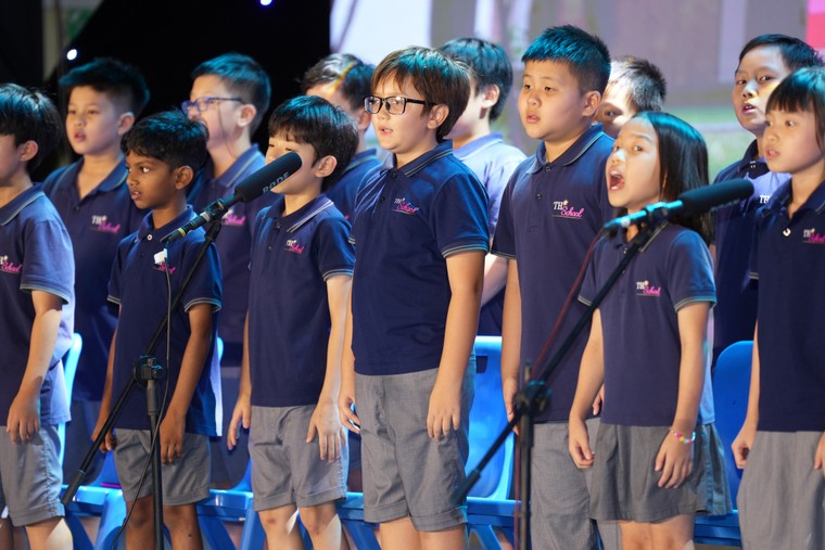 "Biết tu dưỡng rèn luyện bản thân là gốc của việc học tập phát triển toàn diện và là gốc của việc đạt tới hạnh phúc" ảnh 2