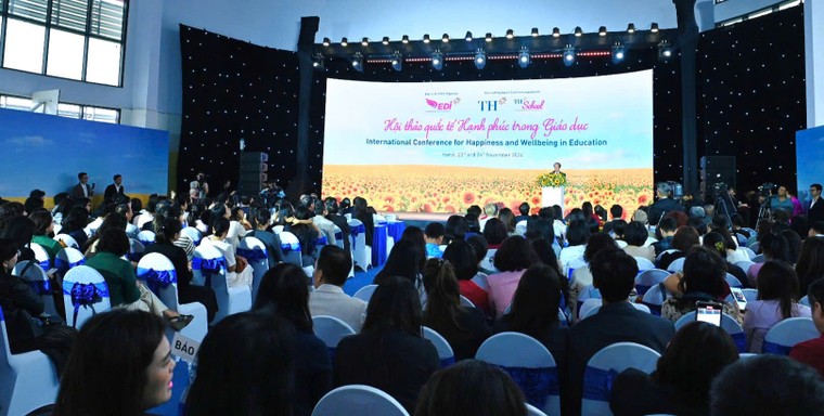 "Biết tu dưỡng rèn luyện bản thân là gốc của việc học tập phát triển toàn diện và là gốc của việc đạt tới hạnh phúc" ảnh 4