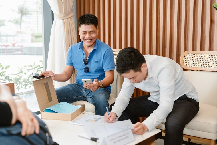 Cư dân The Beverly rộn ràng nhận nhà sang, sẵn sàng đón Tết lớn ảnh 1