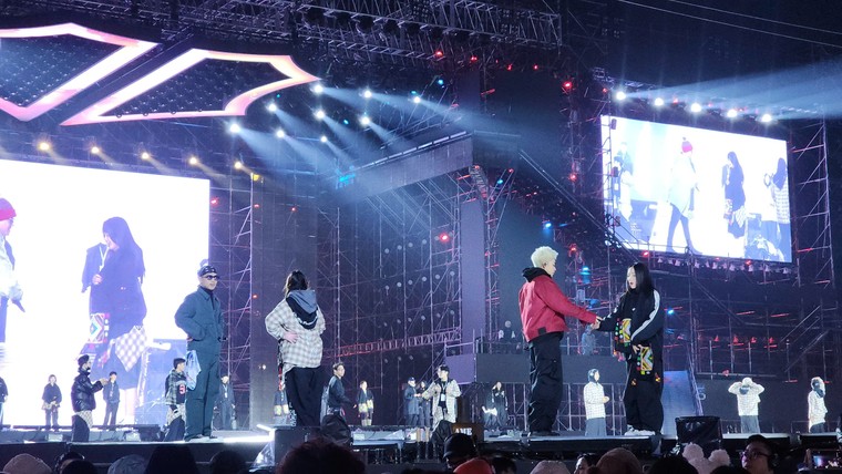 Dàn anh tài “vượt chông gai” tổng duyệt concert dưới cái rét Hà Nội ảnh 7