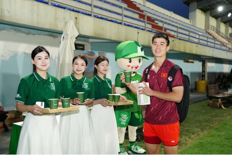 Herbalife Việt Nam tiếp tục phối hợp cùng VFF đồng hành và tiếp sức cho các Đội tuyển Bóng đá Quốc gia Việt Nam ảnh 1