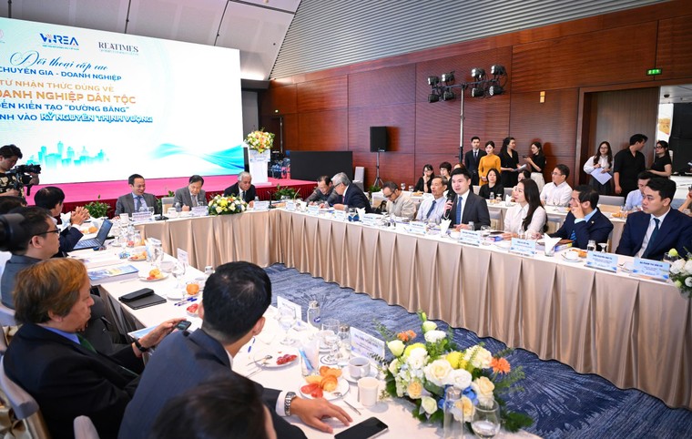 T&T Group của Bầu Hiển được vinh danh Top các doanh nghiệp tư nhân tiêu biểu ảnh 1