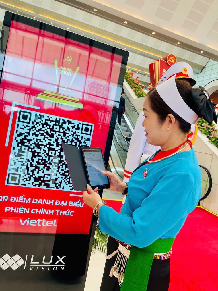 Viettel Solutions mang giải pháp iCabinet không giấy tới Hội nghị Đảng bộ TP Hà Nội lần thứ XVIII ảnh 1