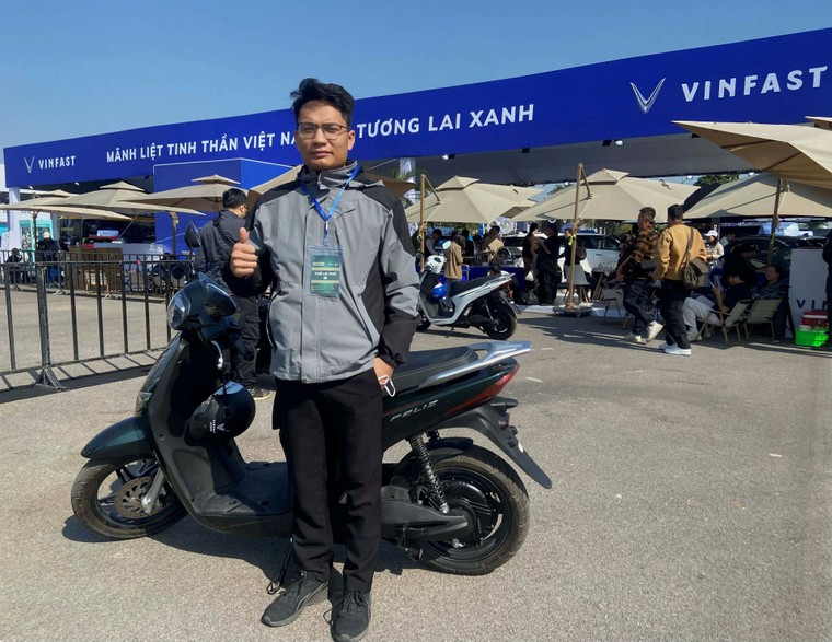 Người dùng Hà Nội nói gì về xe máy điện VinFast sau vòng lái thử ở Vietnam Mobility Show 2025? ảnh 2