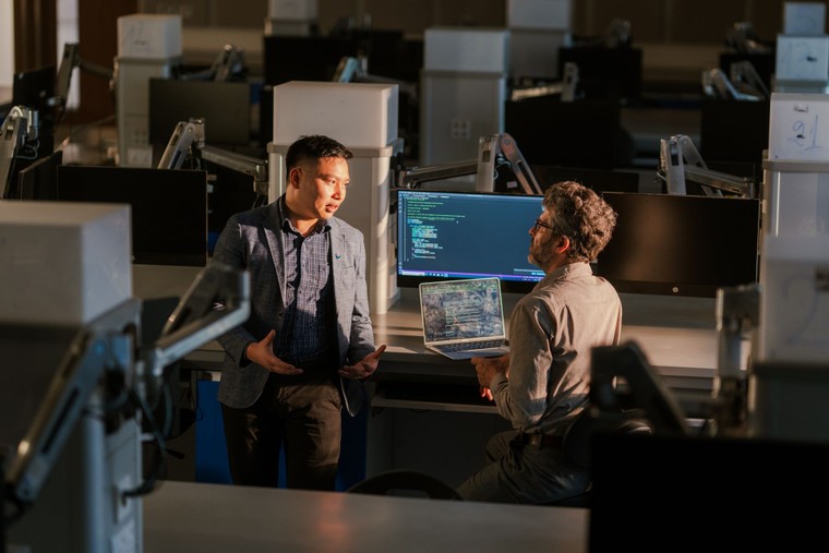 Đào tạo 20.000 nhân tài AI là đầu tư cho năng lực cạnh tranh dài hạn của Việt Nam ảnh 1