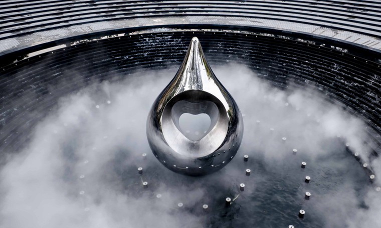 Tượng đài Giọt nước tại Công viên số 1 Lý Thái Tổ - biểu tượng mới được Sun Group dành tặng TP HCM sau tháp Tam Thắng tại Vũng Tàu ảnh 3