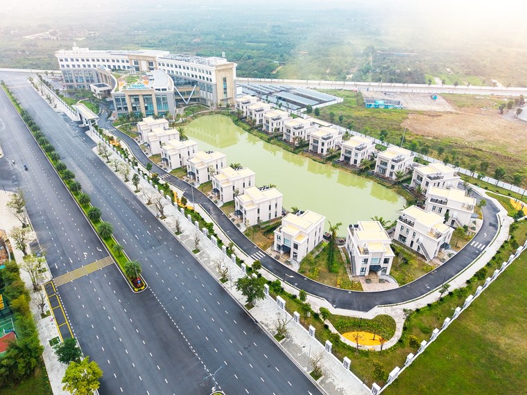 Hạ tầng tăng tốc, hàng hiệu Vịnh Xanh sẵn sàng tái lập kỳ tích tăng giá 400% của Vinhomes Riverside ảnh 3