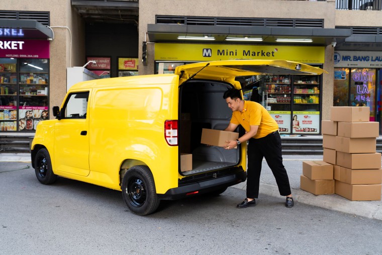 Hộ kinh doanh đổ xô “săn lùng” EC Van: Chở khỏe, đi phố gọn, nuôi xe nhẹ ví ảnh 1