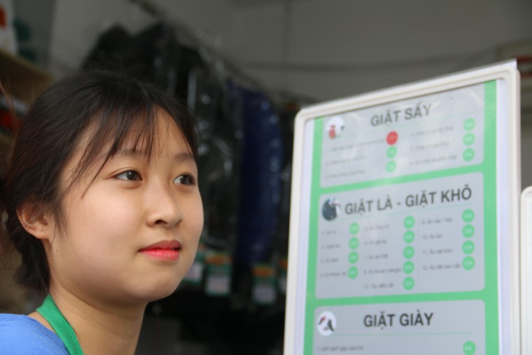 Cận cảnh tiệm giặt là của những hotgirl điếc ảnh 10