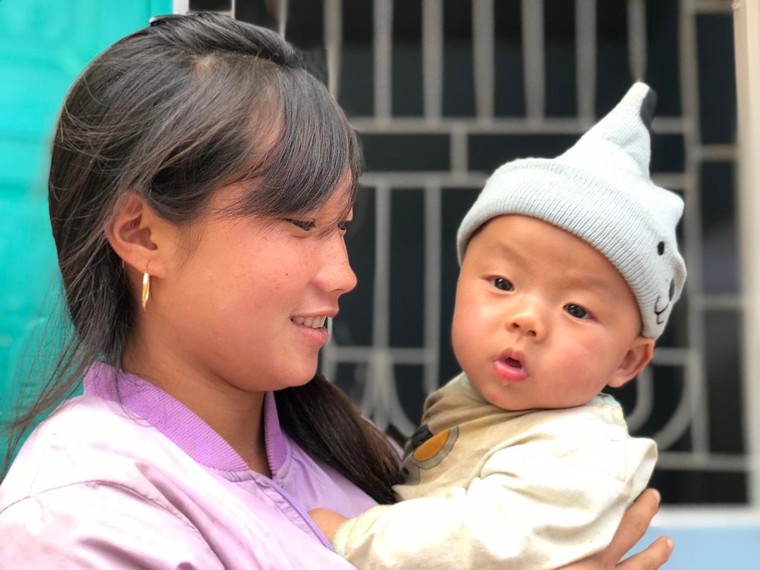 Vùng đất của những thiếu nữ đẻ sớm nhất Việt Nam ảnh 2