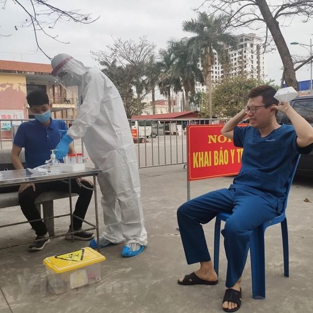 Trò chuyện với bác sĩ Ngô Đức Hùng, 'kiêm' KOL và viết sách ảnh 1