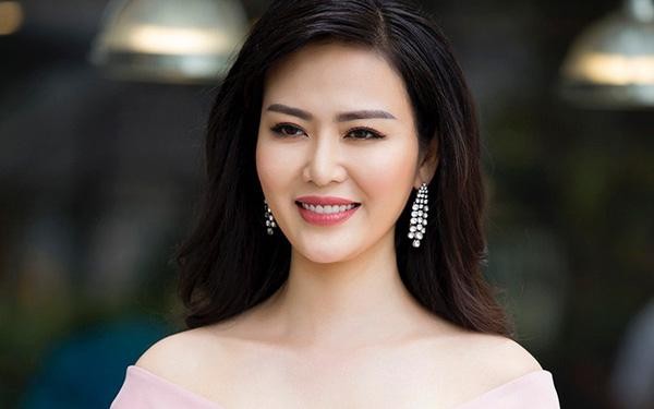 Hoa hậu Thu Thủy và cuốn tiểu thuyết 'Mưa rơi trên thành phố' ảnh 1