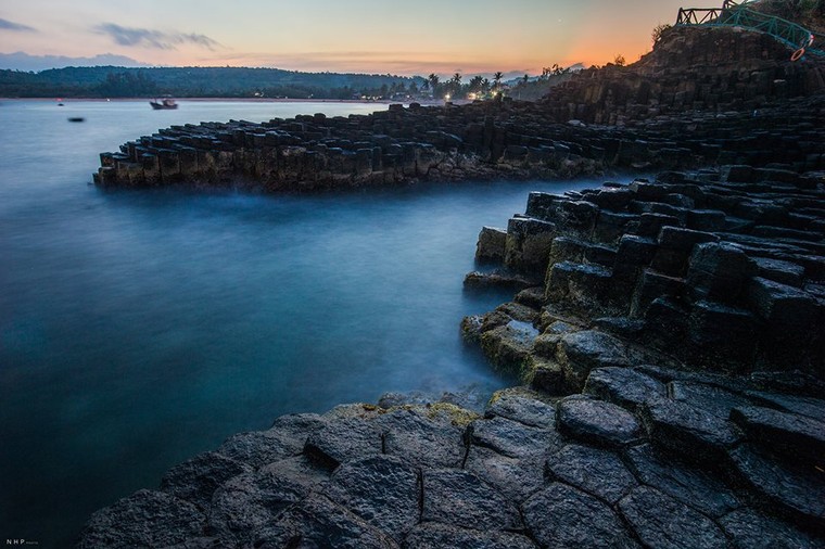 Về Phú Yên, nhớ khám phá ‘dấu chân thiên đường’ mang tên ghềnh Đá Đĩa ảnh 7