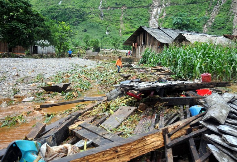 Cảnh đổ nát sau trận mưa lũ khủng khiếp ở thôn Tùng Lùn - Hà Giang ảnh 3