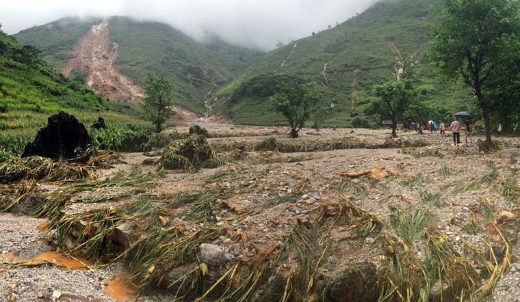 Cảnh đổ nát sau trận mưa lũ khủng khiếp ở thôn Tùng Lùn - Hà Giang ảnh 1