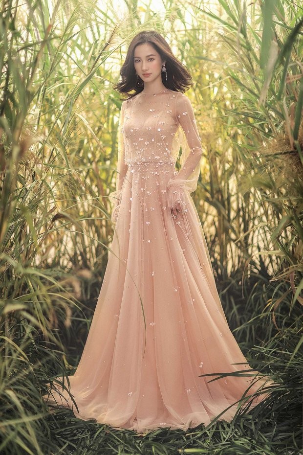 Jun Vũ tung bộ ảnh mới đẹp dịu dàng, thanh khiết như sương mai khiến nhiều người ngẩn ngơ ảnh 5