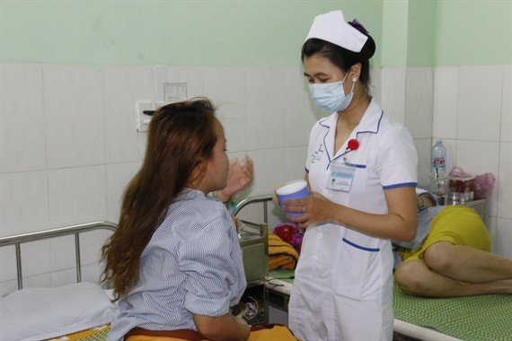 Triệu tập 2 đối tượng liên quan đến vụ đánh cô giáo mầm non ‘thủng màng nhĩ’ ảnh 1