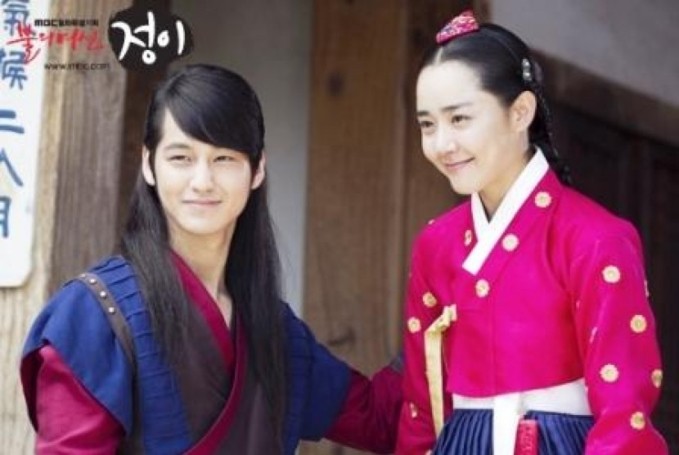 Những cặp đôi nghệ sĩ Hàn Quốc ‘chưa kịp yêu’ đã ‘vội chia tay’ khiến dân tình tiếc nuối ảnh 5