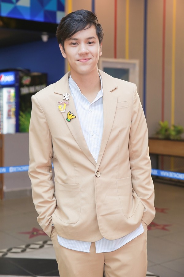 Hà Hương chính thức ‘tái xuất điện ảnh’ sau nhiều năm vắng bóng ảnh 8