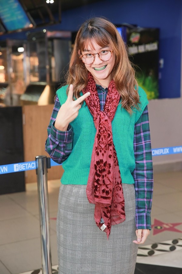 Hà Hương chính thức ‘tái xuất điện ảnh’ sau nhiều năm vắng bóng ảnh 6