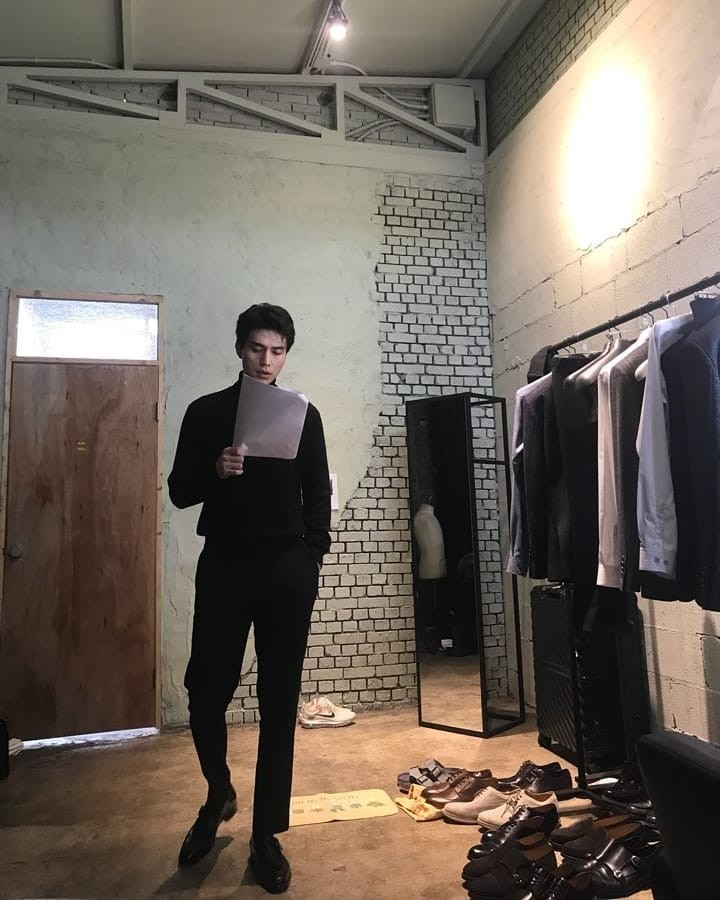 Hậu chia tay, Lee Dong Wook vùi đầu vào công việc ảnh 2
