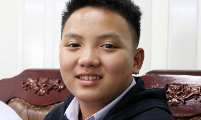 Cầu thủ nhí Thái Lan thoát nạn vì không có xe đạp ảnh 3