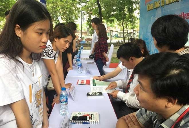 Dự kiến điểm chuẩn trường Đại học Y Hà Nội năm 2018 giảm mạnh ảnh 1