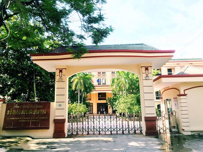 Không phát hiện sai phạm trong vụ điểm thi cao bất thường ở Hòa Bình ảnh 1