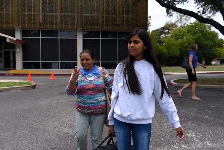 Hình ảnh nước Mỹ trước hạn chót đoàn tụ các gia đình nhập cư ảnh 11