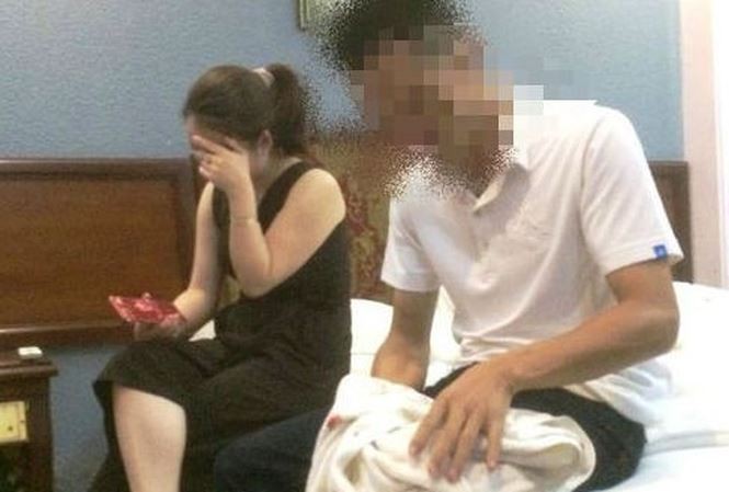 Nữ giáo viên vào nhà nghỉ với cán bộ CSGT xin nghỉ việc 1 tháng ảnh 1