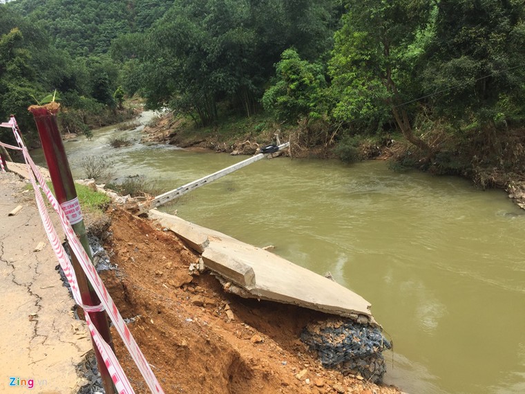 Cuộc sống ở xã vùng cao cứ hơn 100 người có 1 người nhiễm HIV ảnh 2