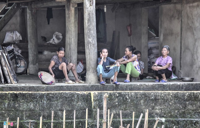 Cuộc sống ở xã vùng cao cứ hơn 100 người có 1 người nhiễm HIV ảnh 6