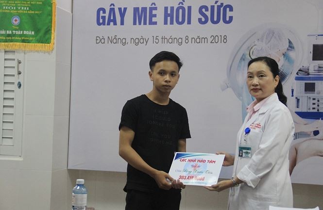 Vụ xe rước dâu gặp nạn: Trao gần 2,5 tỉ đồng cho 4 nạn nhân sống sót ảnh 2