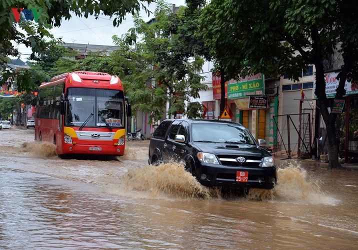 Mưa lũ lịch sử tại Sơn La, dân cuống cuồng chạy thoát thân ảnh 10