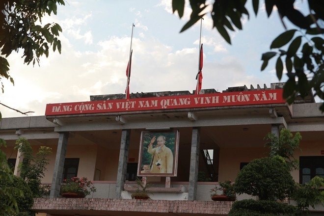 Lễ thượng cờ rủ Quốc tang Chủ tịch nước Trần Đại Quang ảnh 14