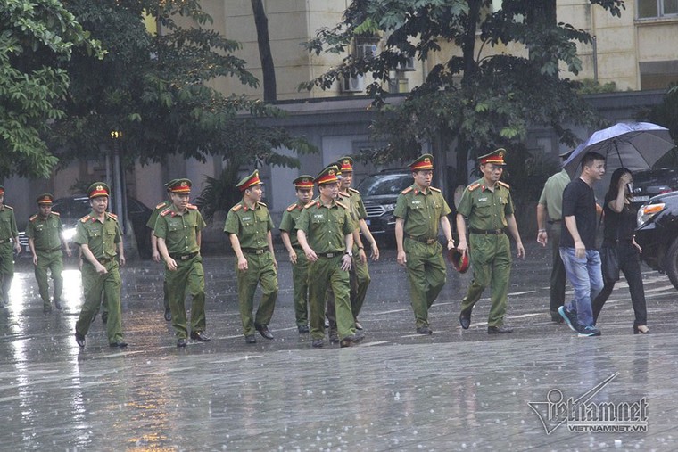 Điều đặc biệt ở đoàn 800 người vào viếng Chủ tịch nước ảnh 15