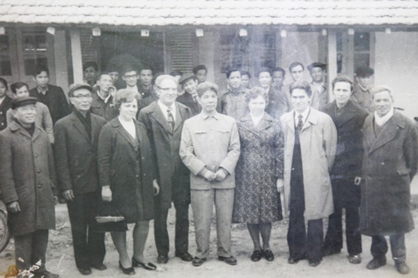 Năm 1941, ông bị thực dân Pháp bắt và kết án bao nhiêu năm tù giam tại Hỏa Lò - Hà Nội?