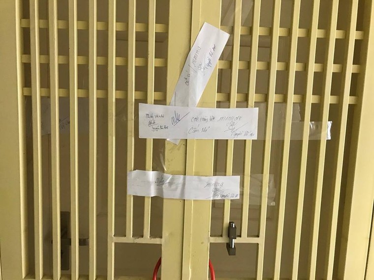 Trẻ sơ sinh rơi từ chung cư Linh Đàm: Lời khai của người mẹ trẻ ảnh 1