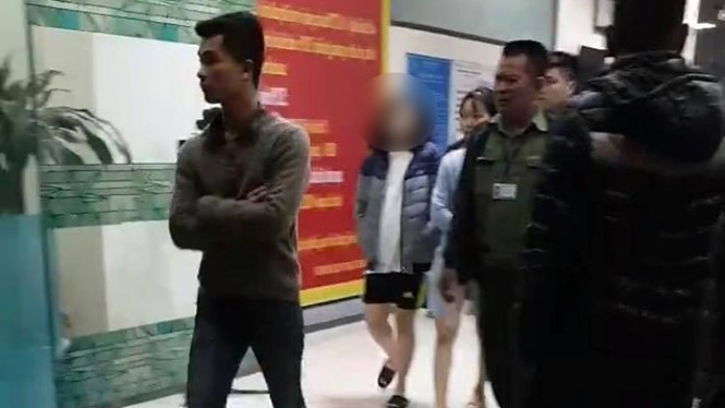 Khởi tố vụ án mẹ ném con từ tầng cao xuống đất ở Hà Nội ảnh 3