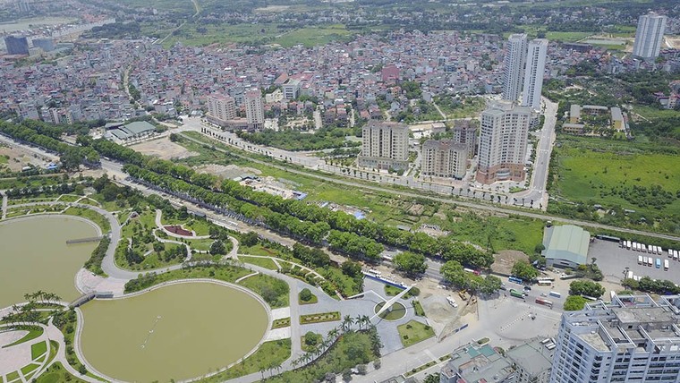 Hà Nội: Đường nghìn tỷ khác lạ sau 1 năm 'khai tử' hàng cổ thụ ảnh 8