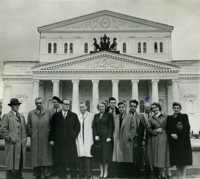 Liên hiệp quốc tế các công đoàn giáo dục (FISE) được thành lập khi nào?