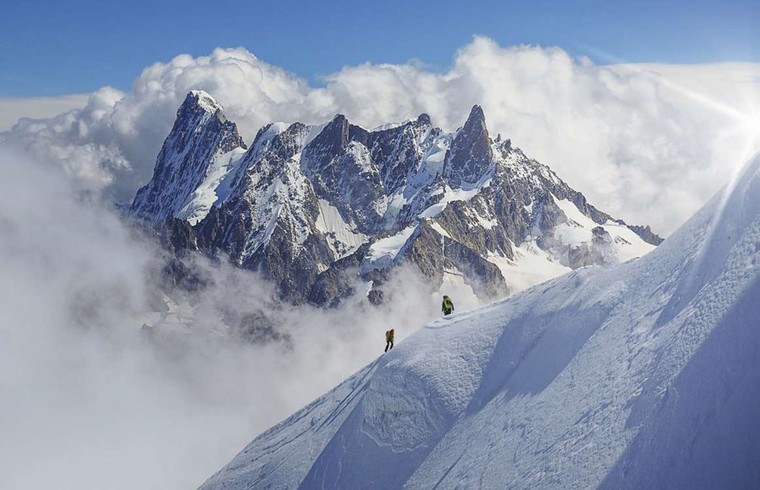 15 điểm du lịch hấp dẫn nhưng nguy hiểm chết người trên thế giới ảnh 2