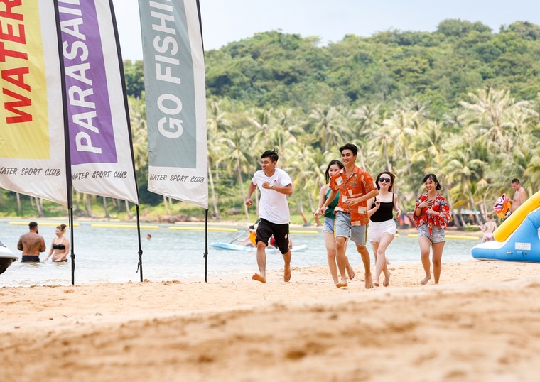 Vi vu cáp treo, tận hưởng ẩm thực Hòn Thơm hấp dẫn với chương trình ưu đãi khủng mùa Noel 2018 ảnh 3