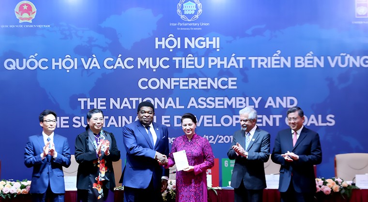 ĐBQH phải ý thức được vai trò, trách nhiệm trong phát triển bền vững ảnh 2