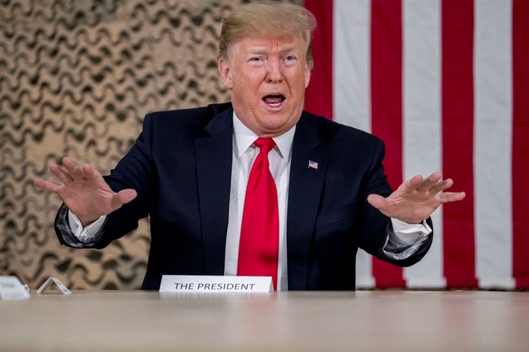 Tổng thống Trump bất ngờ đến thăm quân đội Mỹ ở Iraq ảnh 6