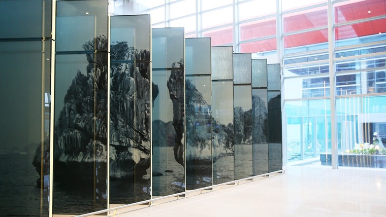 Choáng ngợp với thiết kế hiện đại và thiết bị 'xịn đét' của Cảng hàng không quốc tế Vân Đồn ảnh 12