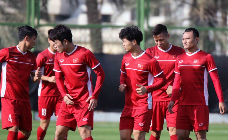 ĐT Việt Nam rạng rỡ trên sân tập, sẵn sàng đối đầu Iran ảnh 3