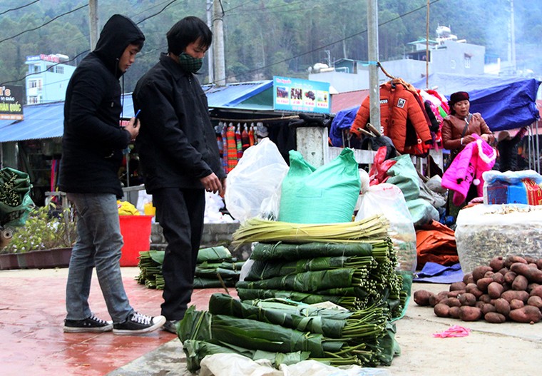 Độc đáo chợ phiên Đồng Văn ngày cuối tuần ảnh 12