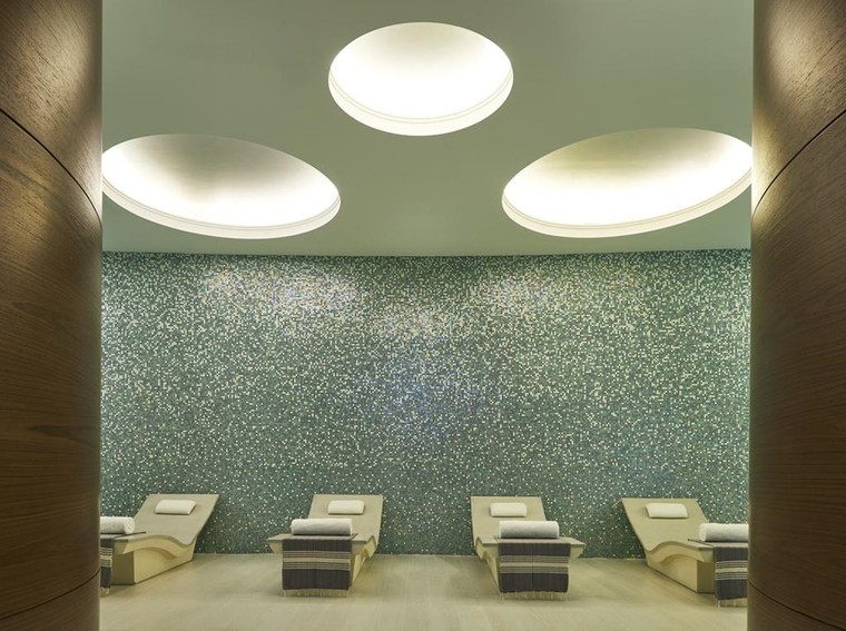 Bên trong khách sạn tuyển Việt Nam ở tại Dubai trước trận gặp Nhật Bản ảnh 9