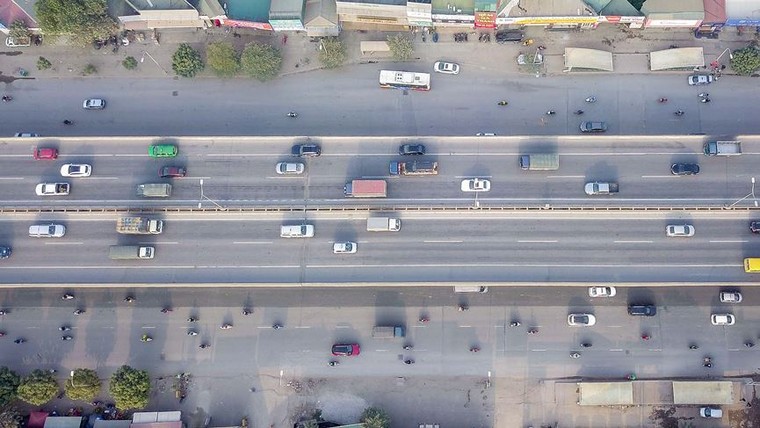 Tận thấy đường vành đai 3 Hà Nội sau xén dải phân cách ảnh 9